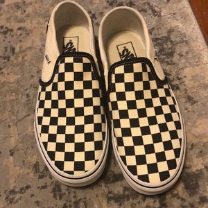 Vans Asher slip on sneakers